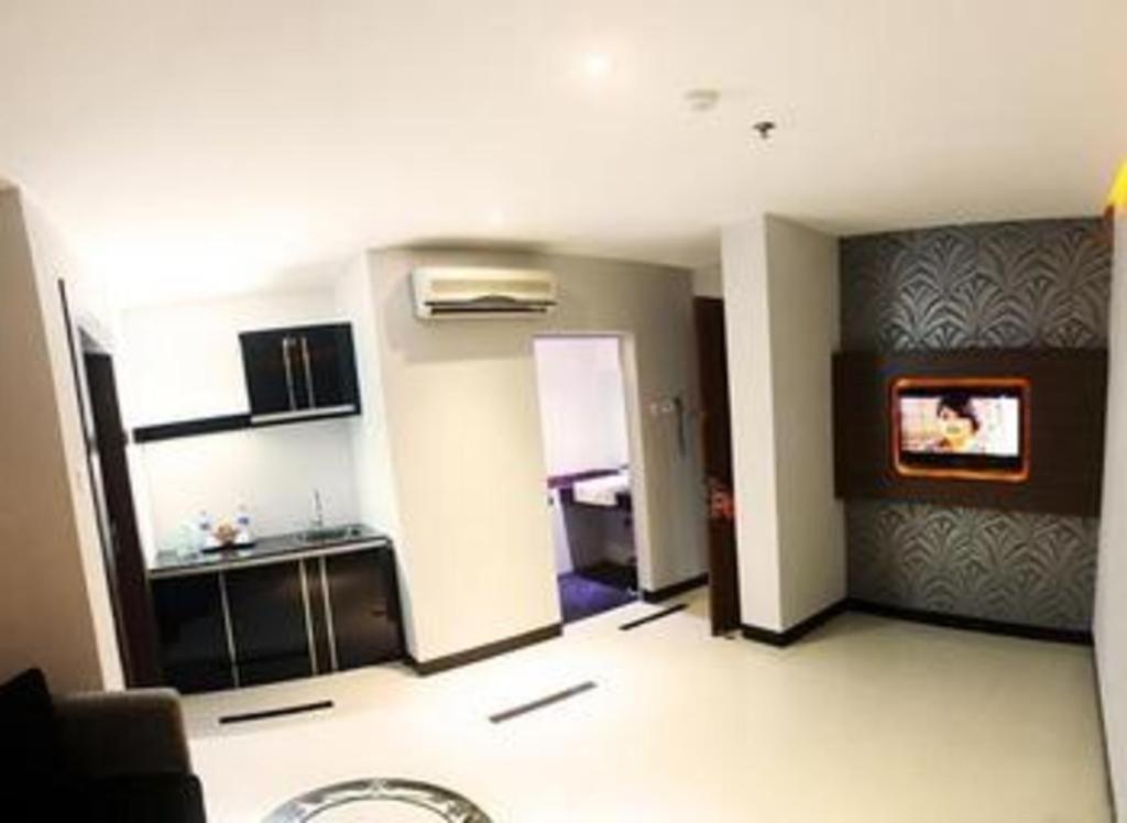 89 Hotel Batam 纳柯亚 外观 照片