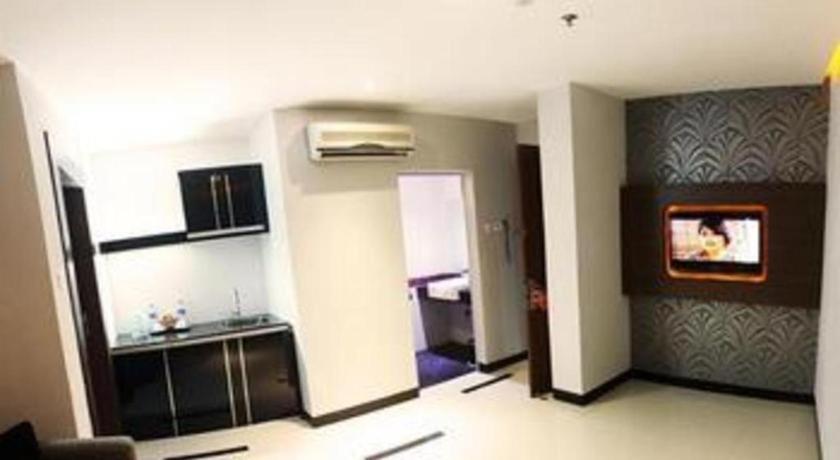 89 Hotel Batam 纳柯亚 外观 照片