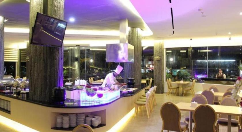 89 Hotel Batam 纳柯亚 外观 照片